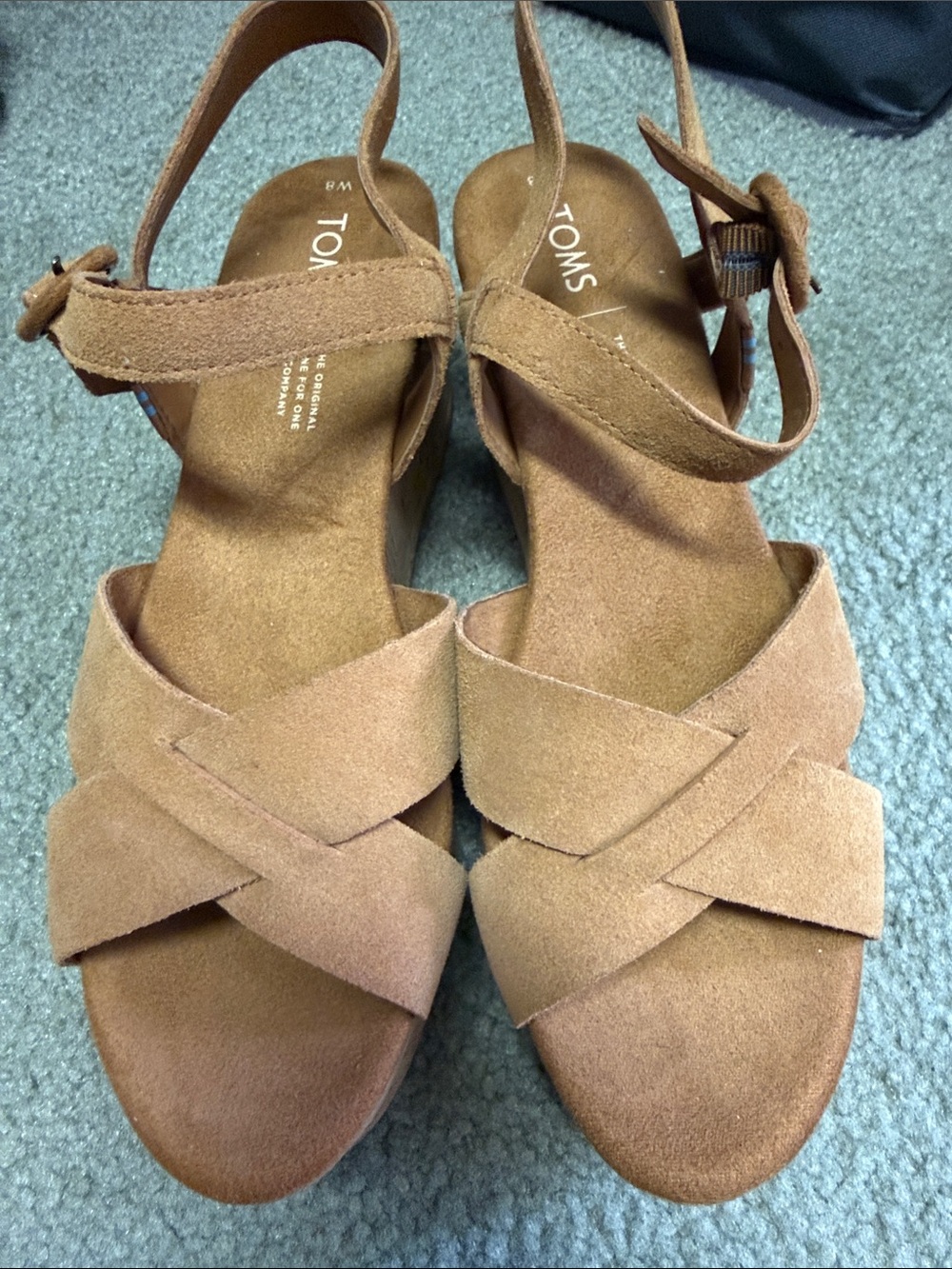 NWOT TOMS Suede Crisscross Ankle Strap Sandals - Tan Brown